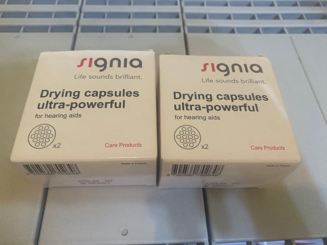 Signia Drying capsules 補聴器用乾燥剤 3個入り♪♪ — image 2