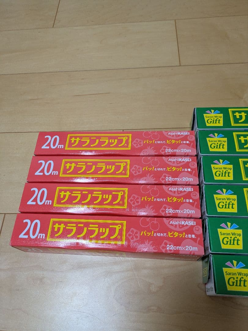 旭化成 サランラップ 30cm×10m　6本+22cm×20m　4本のセット — image 3