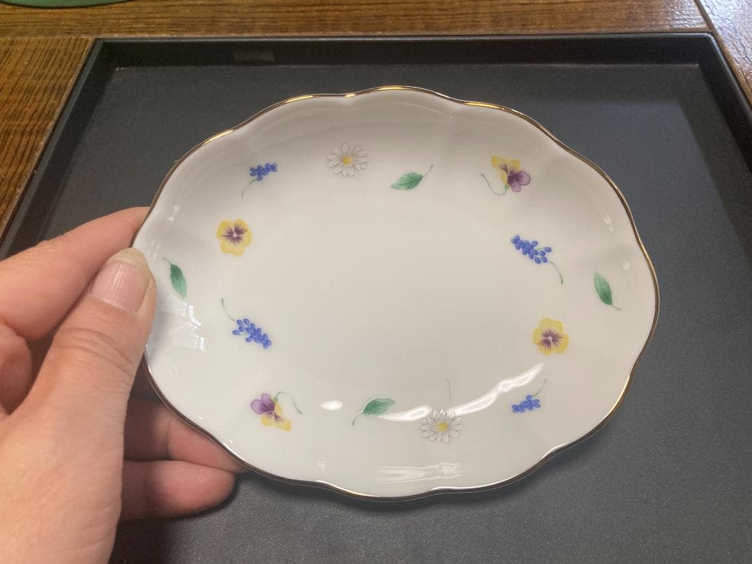 【未使用美品】Adam & Eve たち吉 陶磁器 小皿 5枚セット ＊箱あり — image 3
