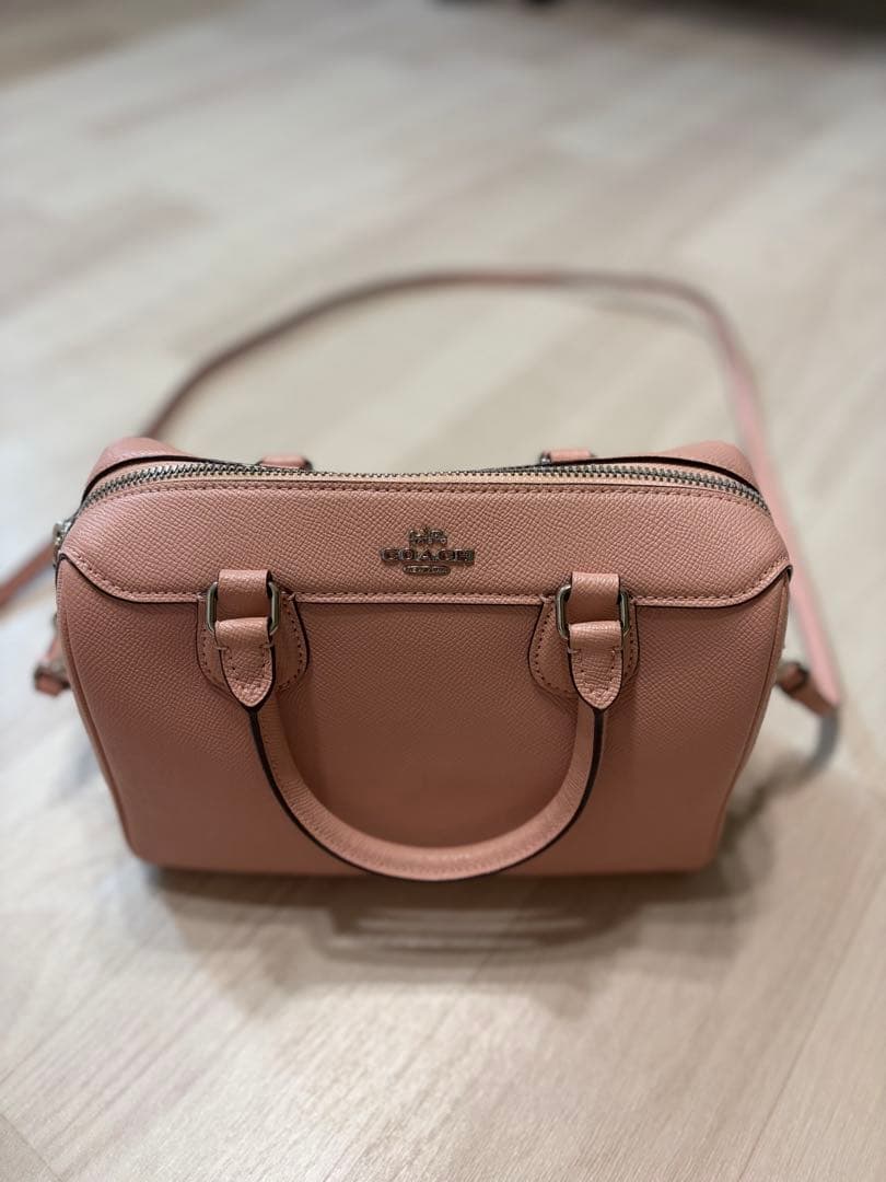 COACH コーチ　ショルダーバッグ　ピンク　本革　レザー — image 2