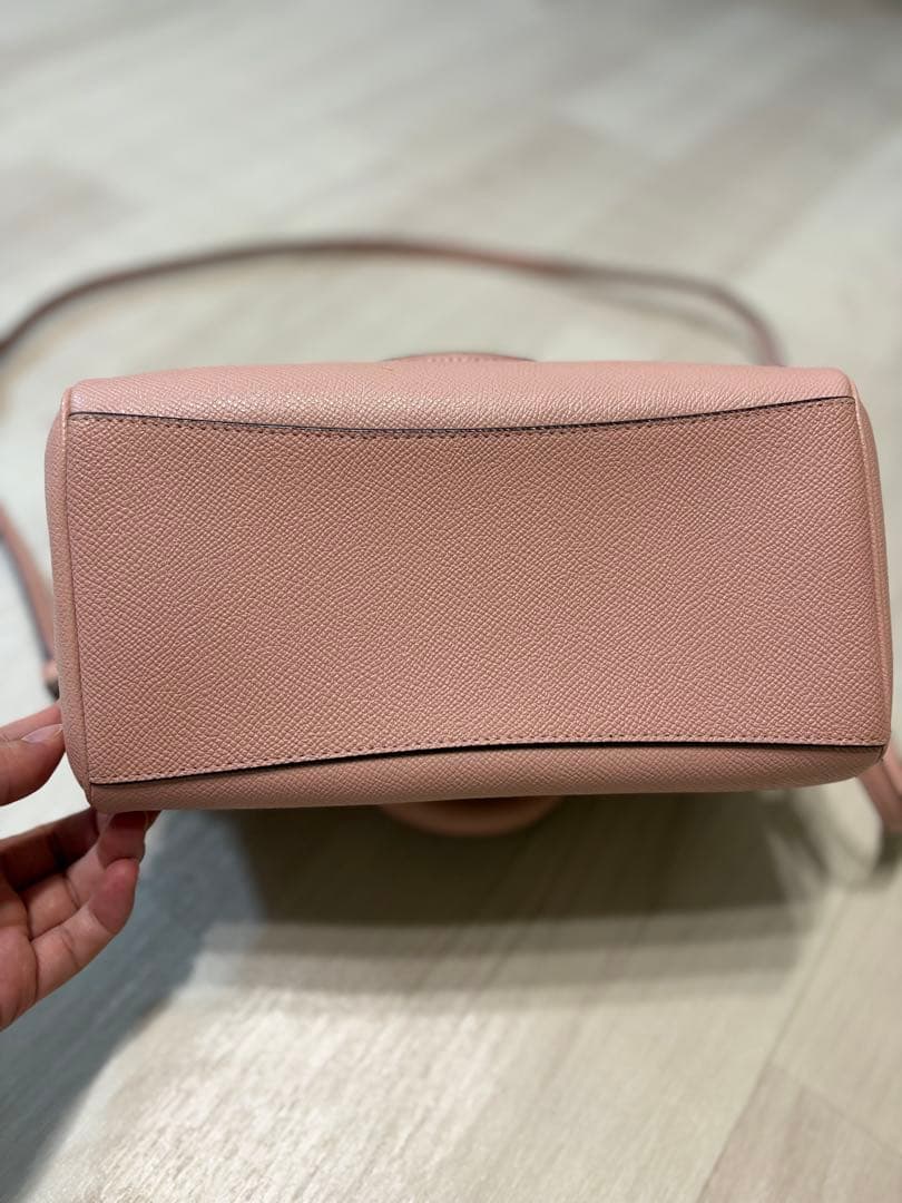 COACH コーチ　ショルダーバッグ　ピンク　本革　レザー — image 4