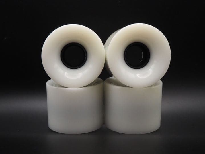 スケボー　白　60×45mm 78A — image 2