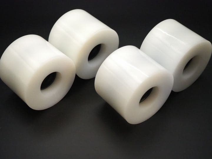 スケボー　白　60×45mm 78A — image 4