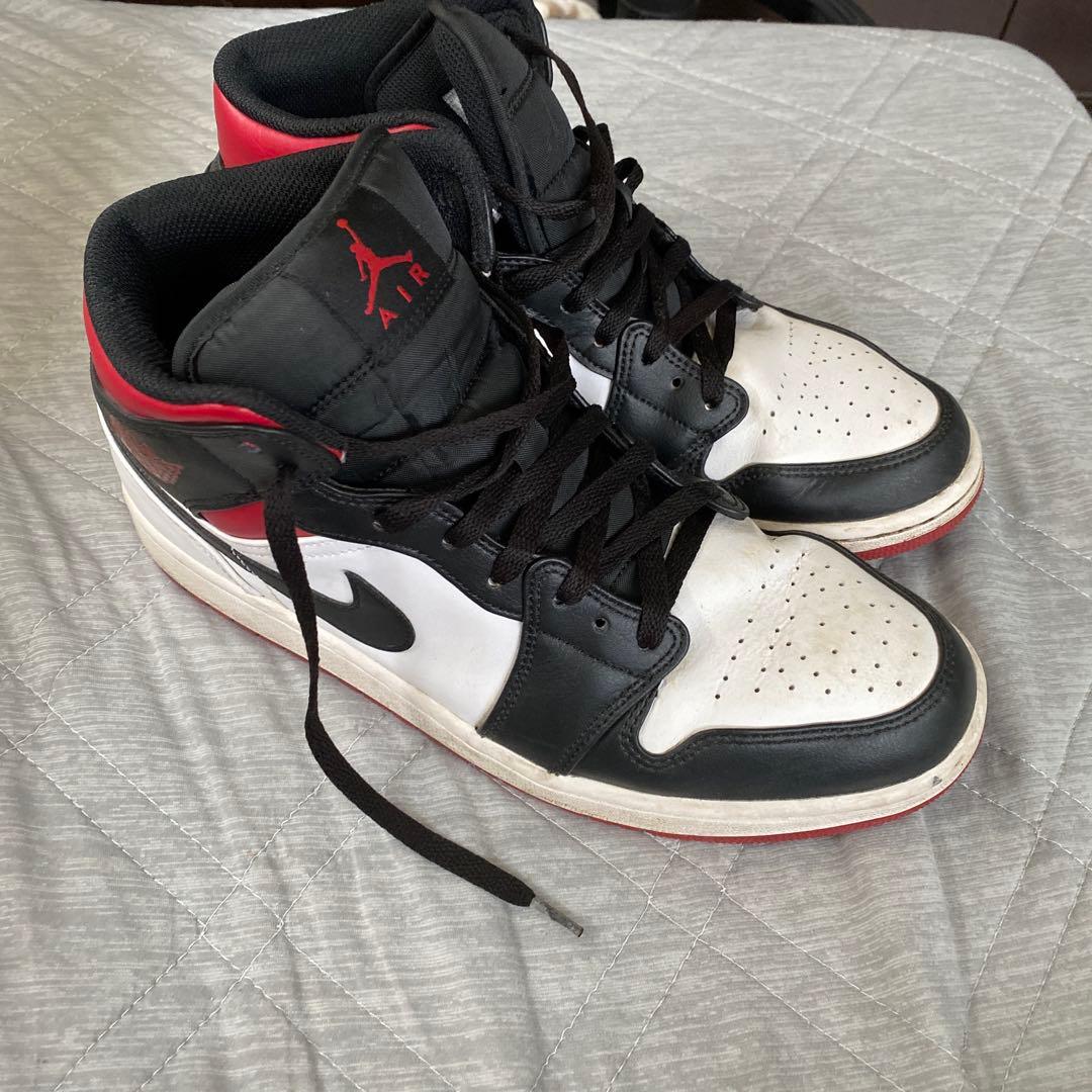 NIKE AIR JORDAN 1 MID ブラック ホワイト レッド — image 2