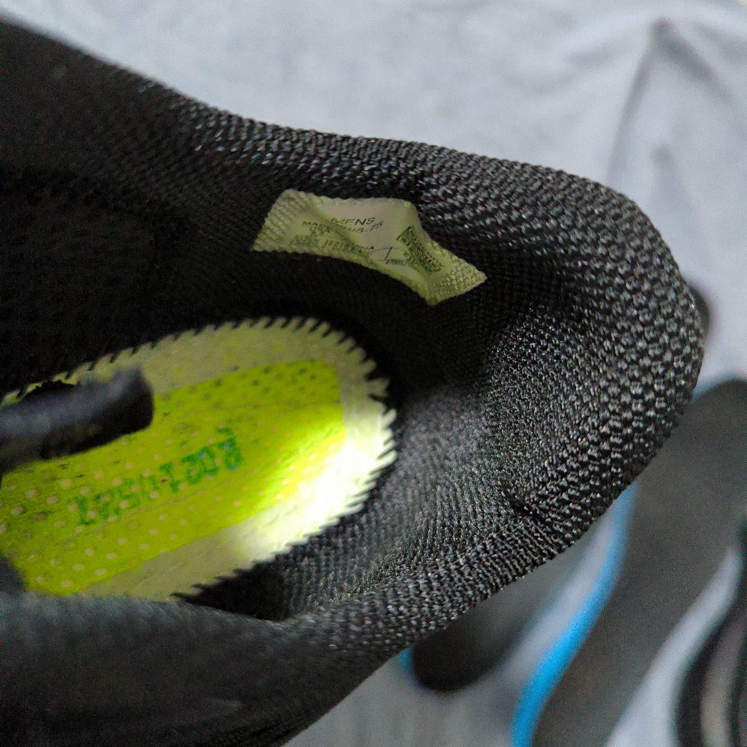 White Mountaineering × SAUCONY — image 3