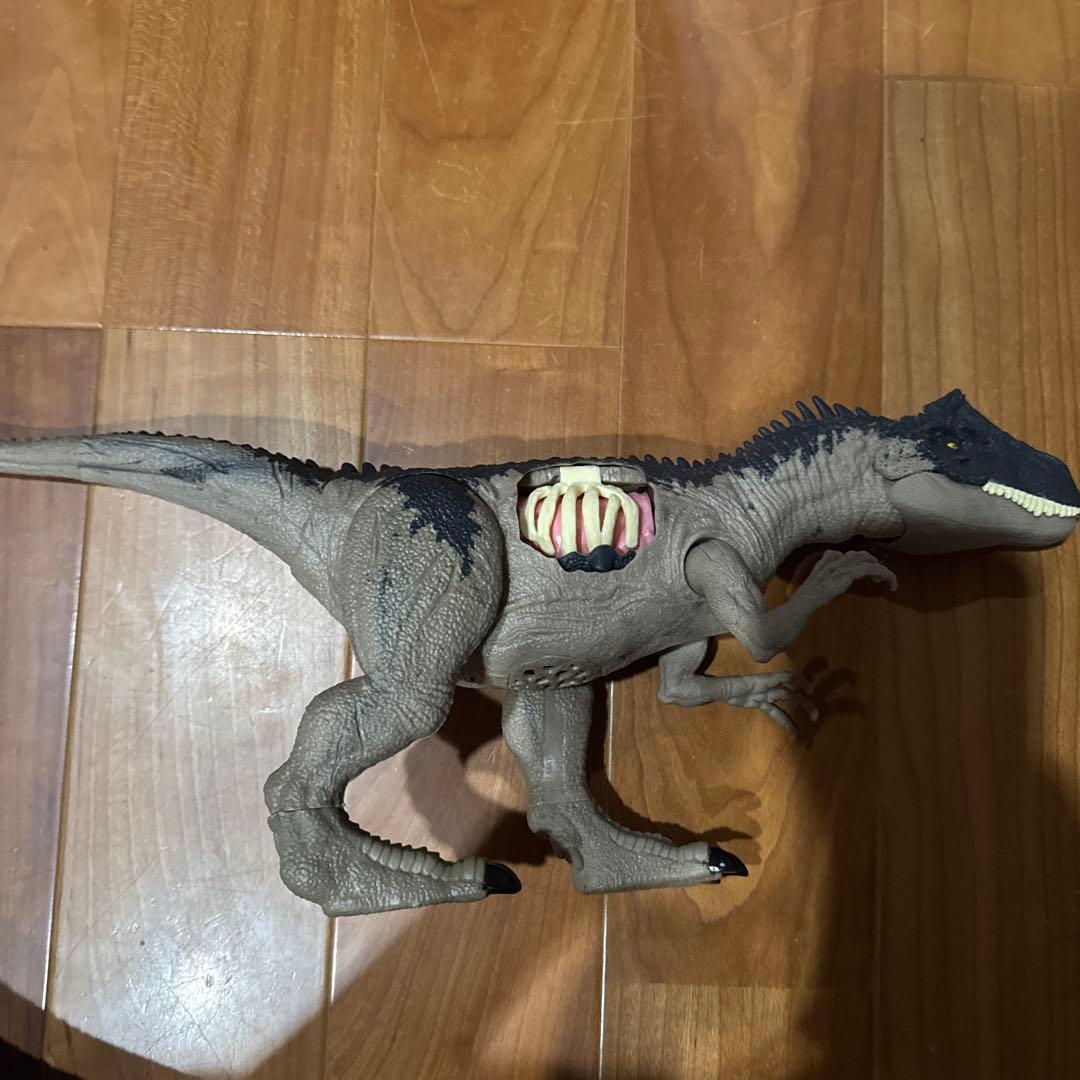 ジュラシックワールド　マテル　バリオニクス　アロサウルス　ヤンチュアノサウルス — image 2