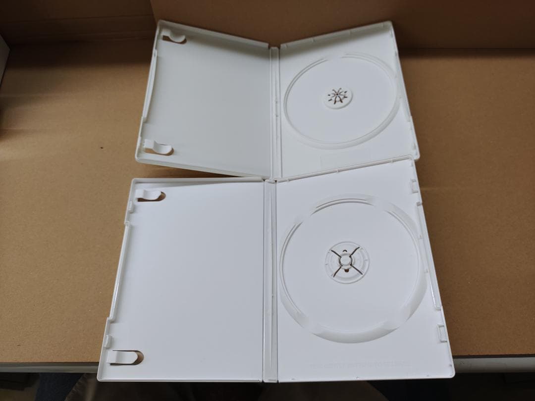 DVDケース ホワイト 4個セット　中古 — image 4