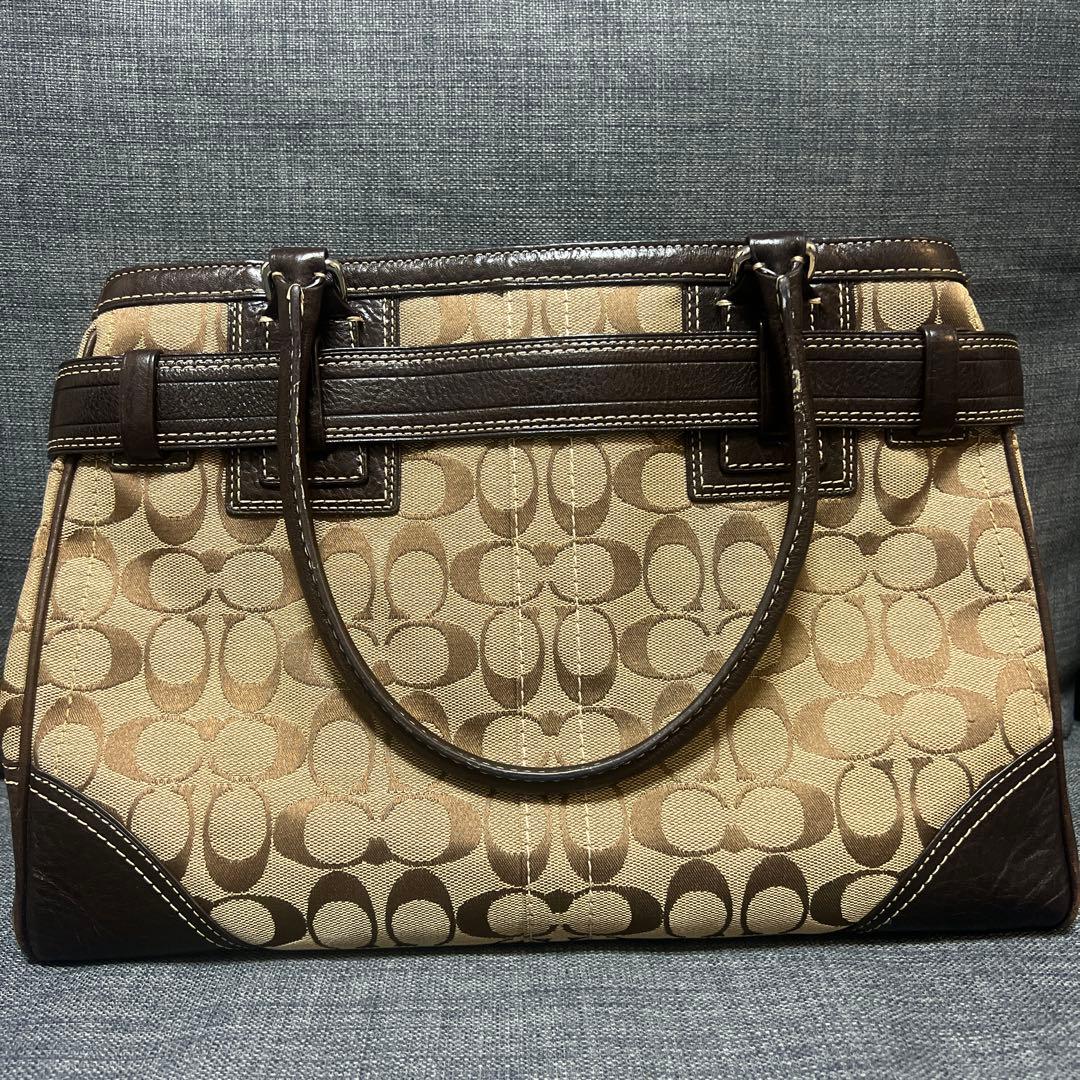 coach シグネチャー　ショルダーバッグ — image 2