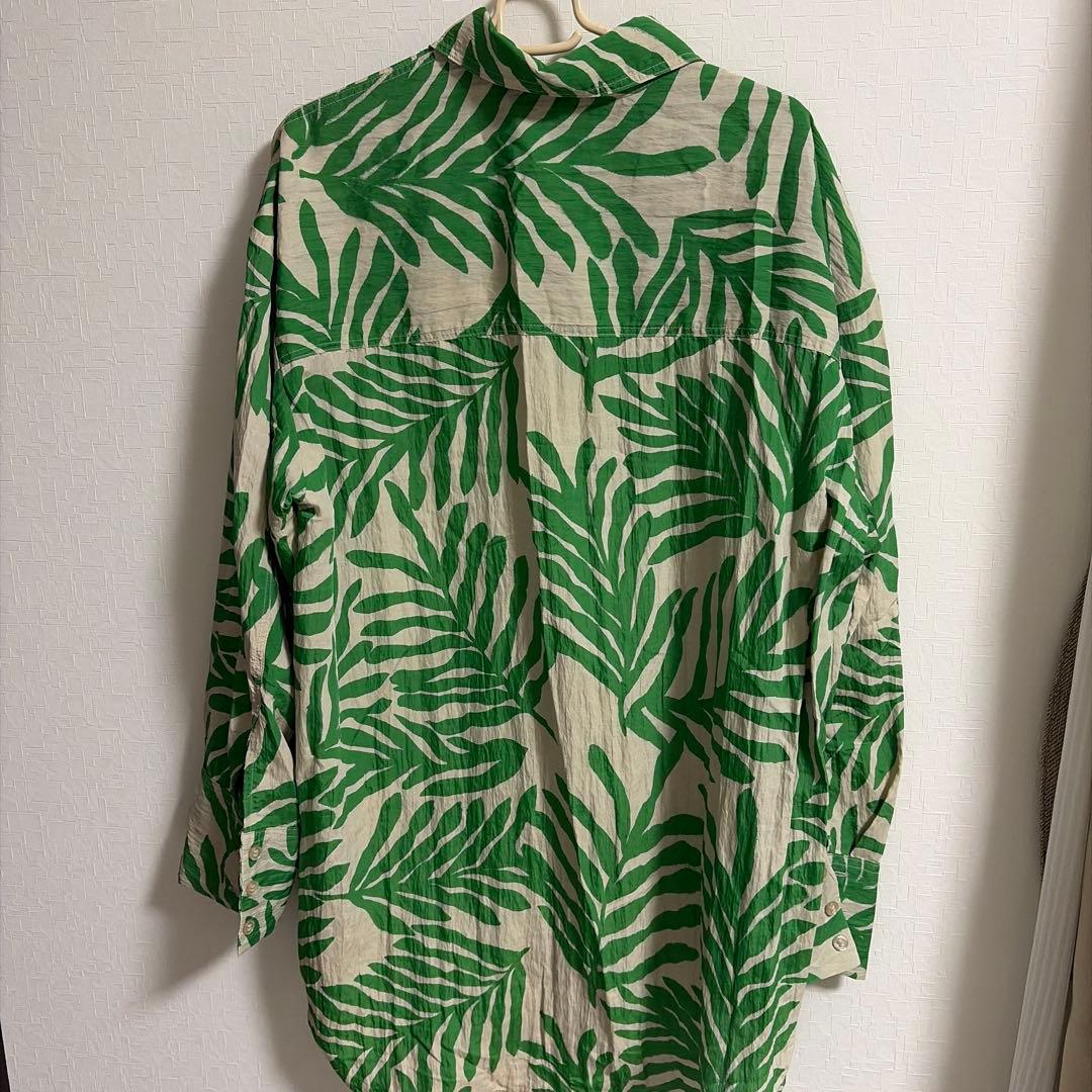 H&M クリンクルシフォンシャツ　ボタニカル　リーフ — image 5