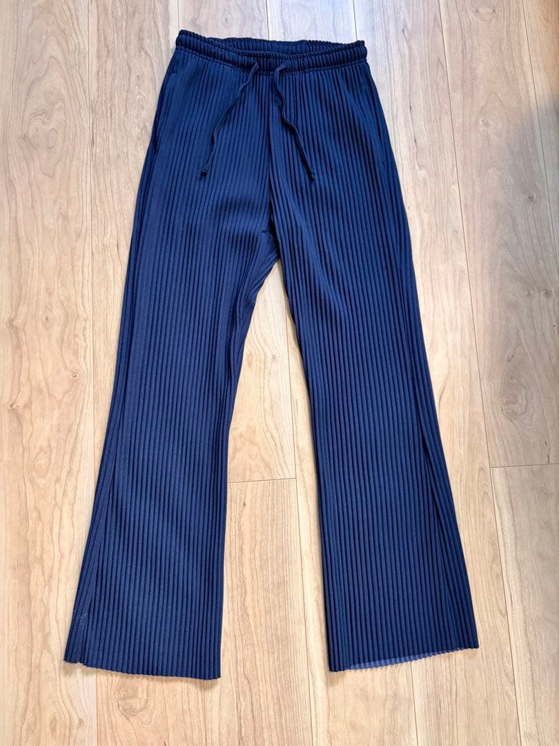 【美品】coca ジョーゼットリブパンツ　ネイビー　Mサイズ — image 4