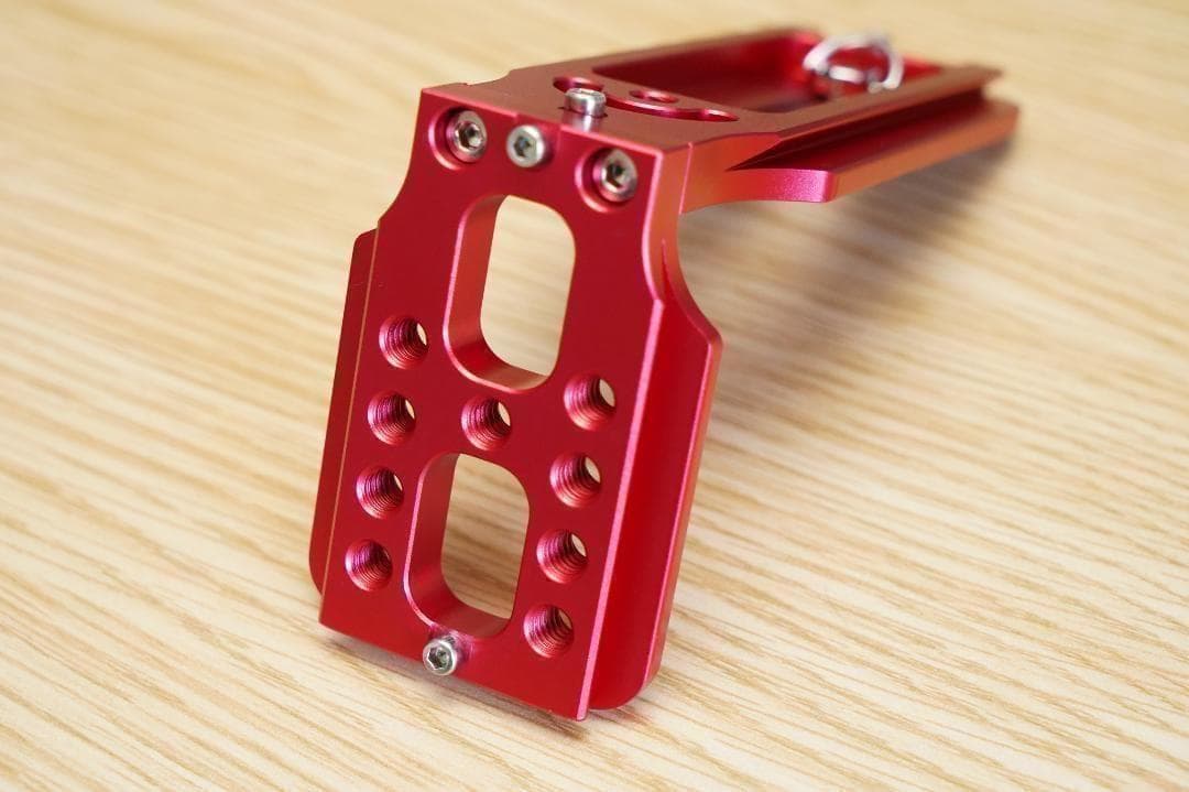 カメラ用 汎用L字プレート赤 — image 3