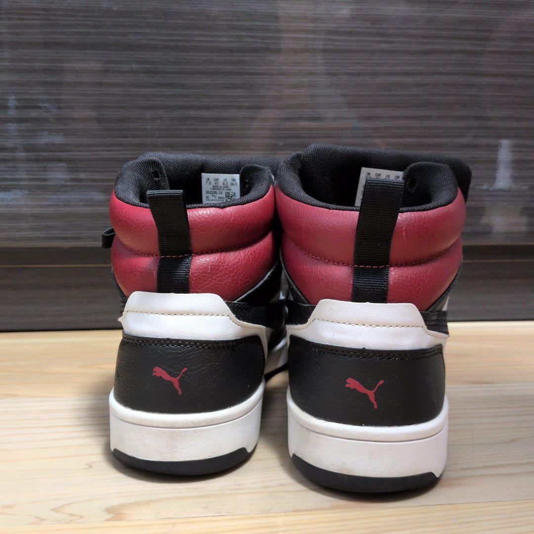 美品PUMA ハイカットスニーカー ブラック ホワイト レッド — image 3