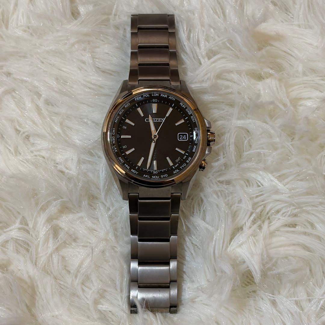 【稼働品】シチズン/CITIZENアテッサ電波ソーラー チタン H149 — image 3