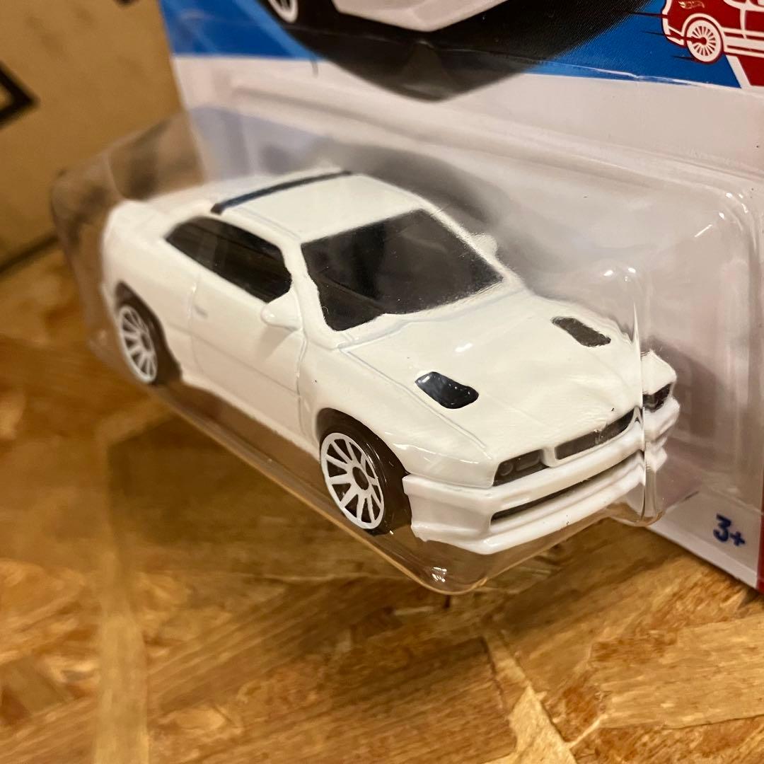 ホットウィール マセラティ シャマル　レッドエディション — image 4