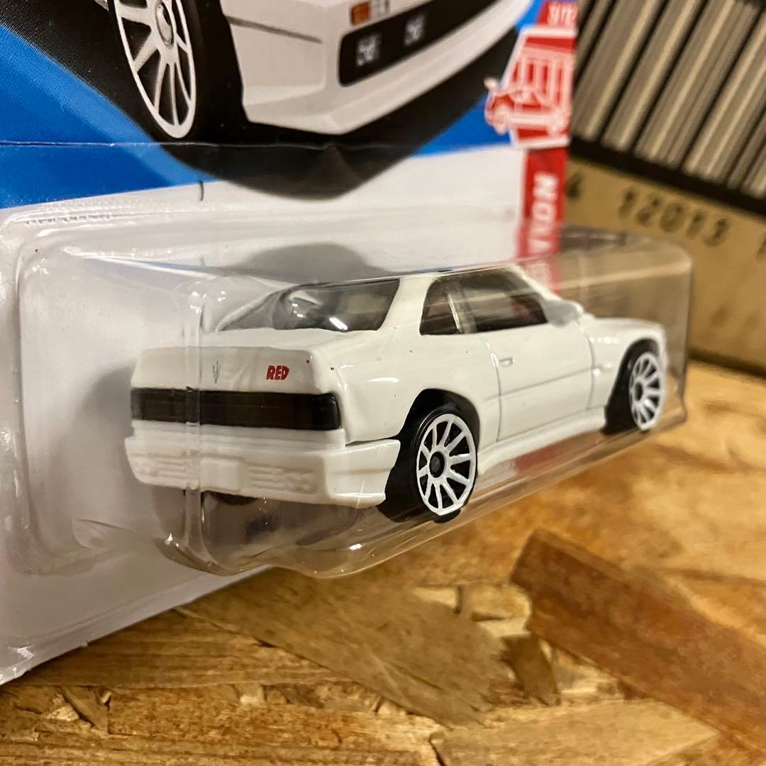 ホットウィール マセラティ シャマル　レッドエディション — image 5