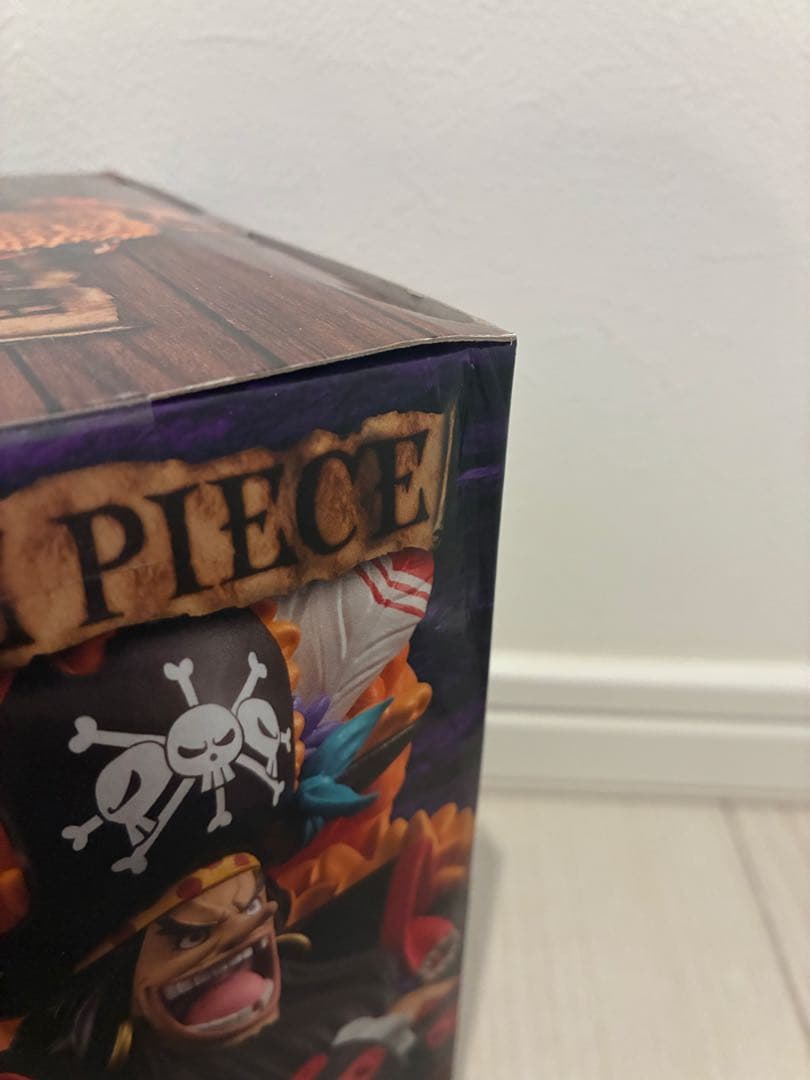 【未開封】ONEPIECE マーシャル・D・ティーチ レイリー　フィギュア — image 5
