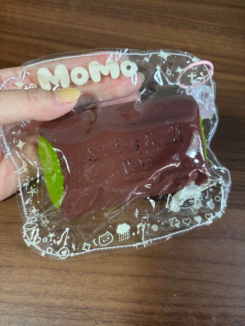 スクイーズ MoMo ロールケーキ 抹茶チョコ — image 4