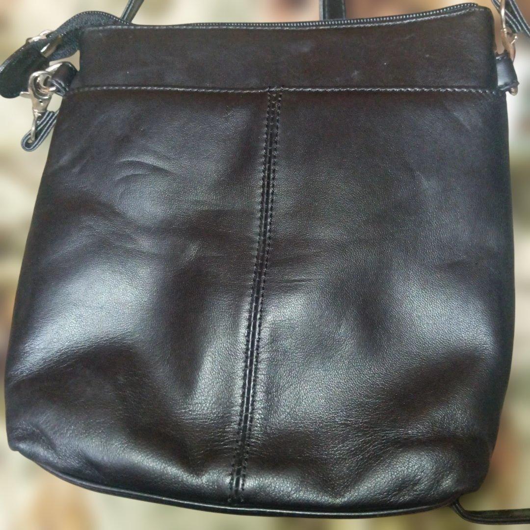 新品　本革ブラック ショルダーポケット多数 — image 5