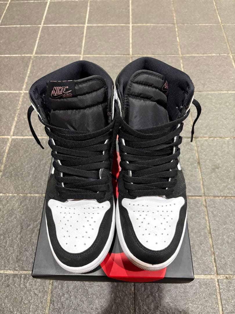 Nike Air Jordan 1 High OG ブリーチドコーラル — image 2