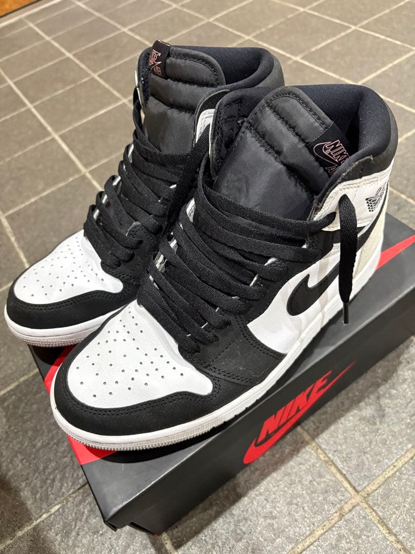 Nike Air Jordan 1 High OG ブリーチドコーラル — image 3