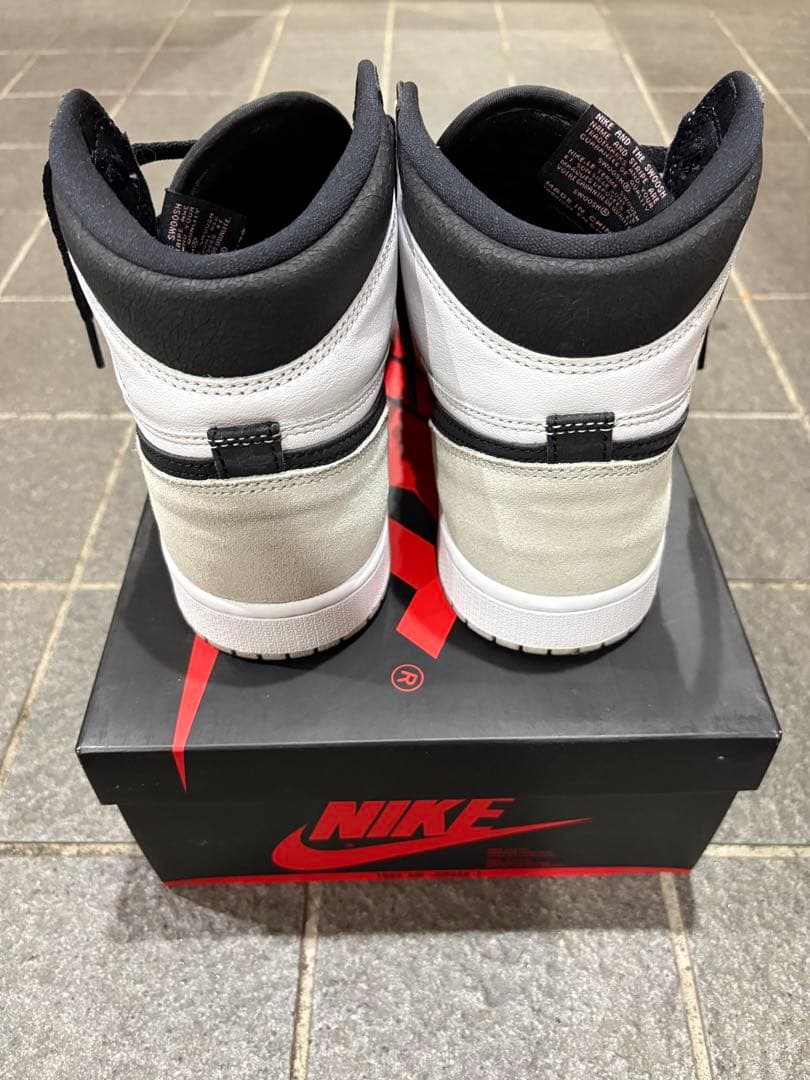 Nike Air Jordan 1 High OG ブリーチドコーラル — image 5