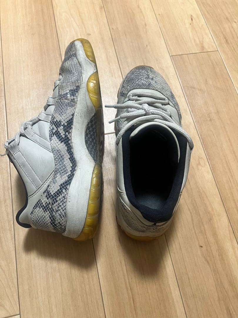 Nike Air Jordan 11 Retro Low Snakeskin — image 2