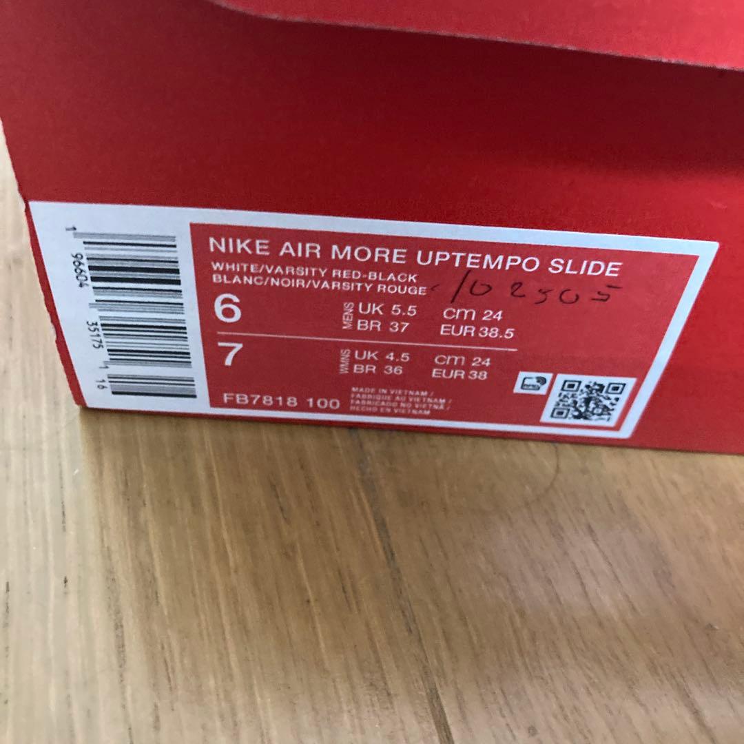NIKE AIR MORE UPTEMPO SLIDE ホワイト ブラック — image 4