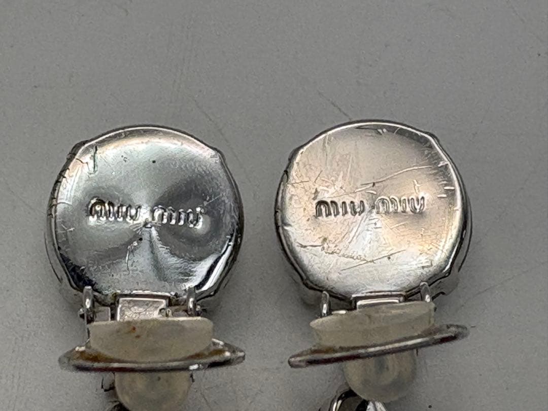 miu miu マルチカラー ビジュー イヤリング — image 3