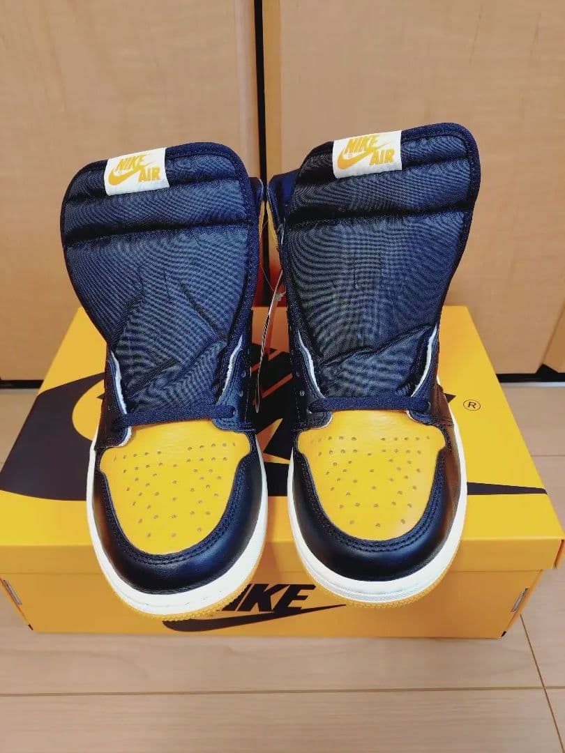 NIKE AIR JORDAN 1 RETRO HIGH OG TAXI — image 3