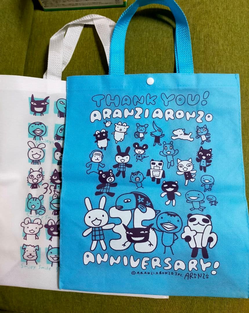 Aranzi Aronzo 35周年記念 うちわ 2本、トートバッグ 2枚セット — image 3