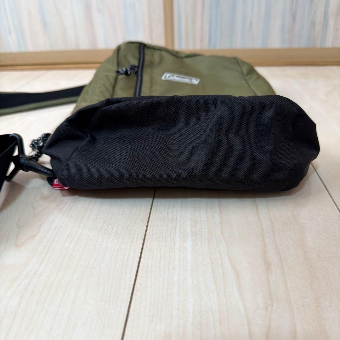 【美品】コールマン Coleman ワンショルダーバッグ ボディバッグ カーキ — image 3