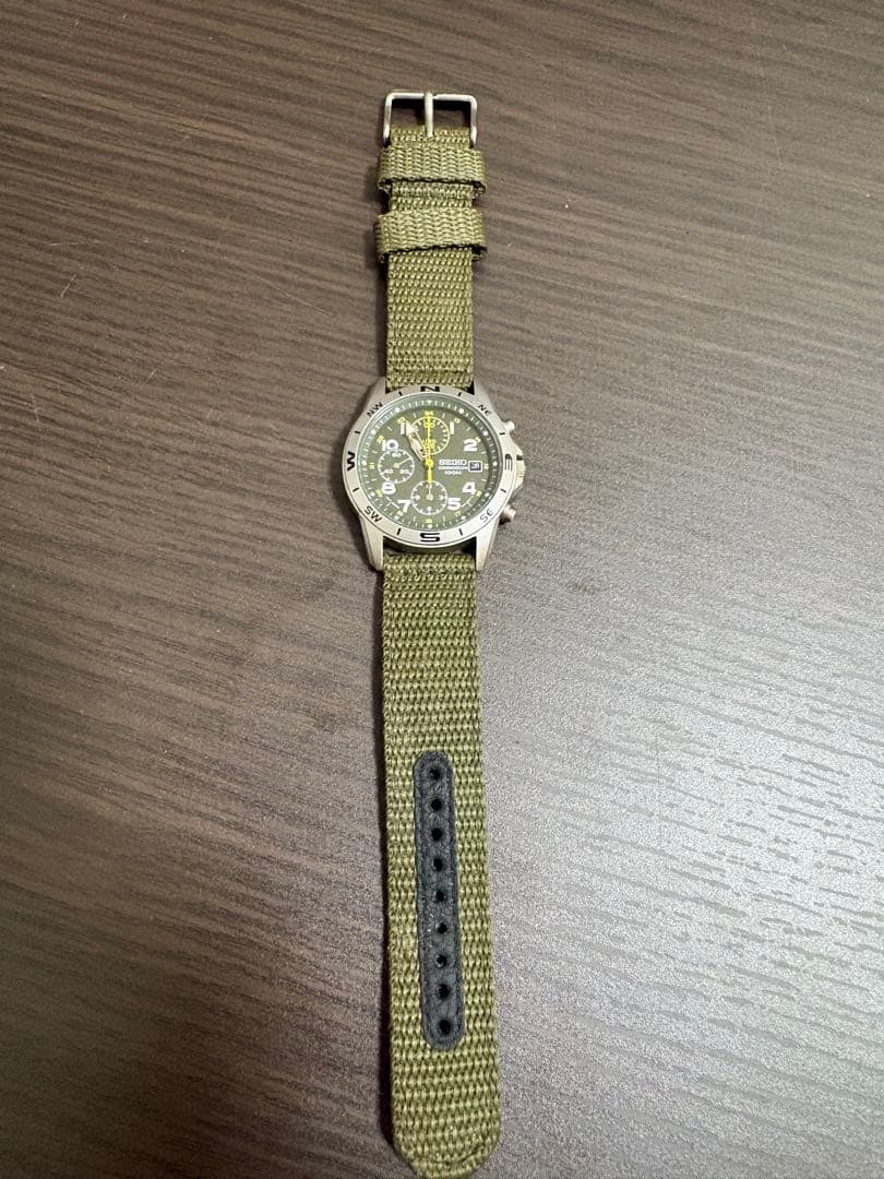 SEIKO CHRONOGRAPH 100M ミリタリーウォッチ 本体のみ — image 2