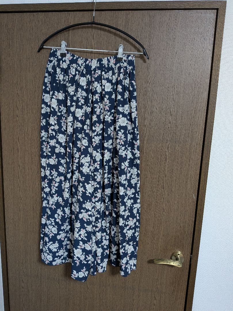 backnumber 花柄 ワイドパンツ イージーパンツ ネイビー Mサイズ — image 2