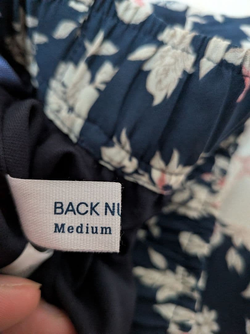 backnumber 花柄 ワイドパンツ イージーパンツ ネイビー Mサイズ — image 5
