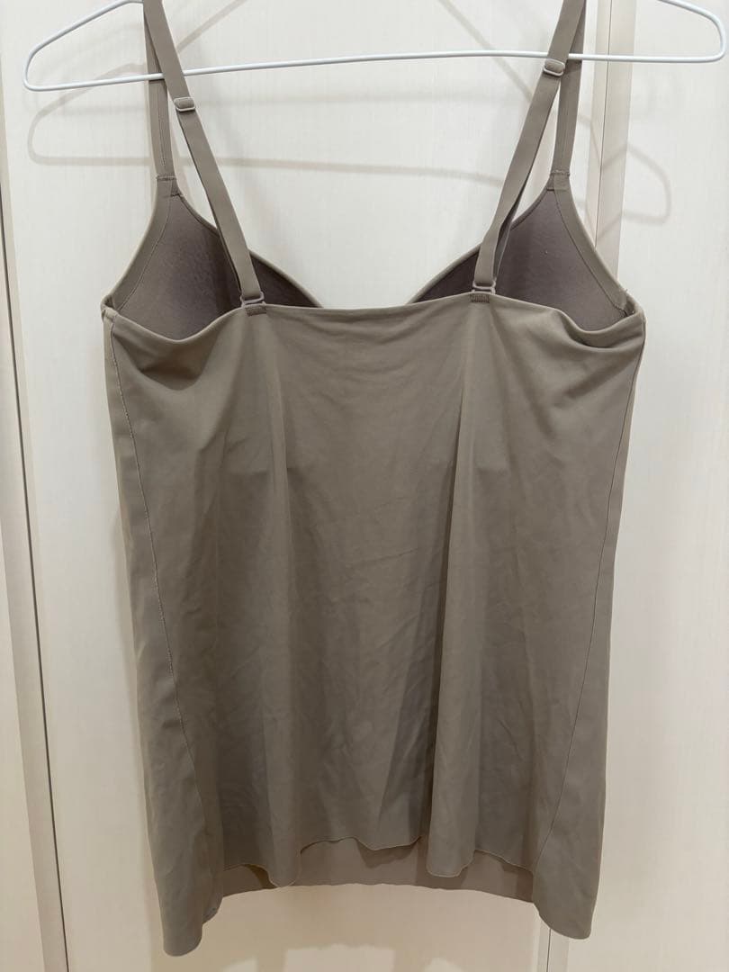 UNIQLO AIRism ブラトップ Mサイズ — image 4
