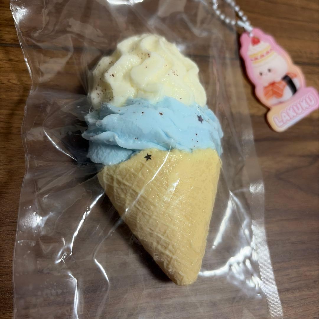 LAKUKU アイスクリーム スクイーズ キーホルダー — image 2