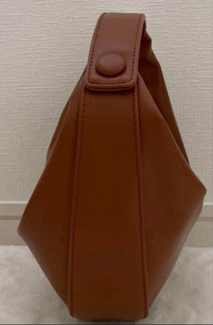 【美品】 TOPKAPI EFOLE ブラウン 合成皮革 ハンドバッグ — image 2