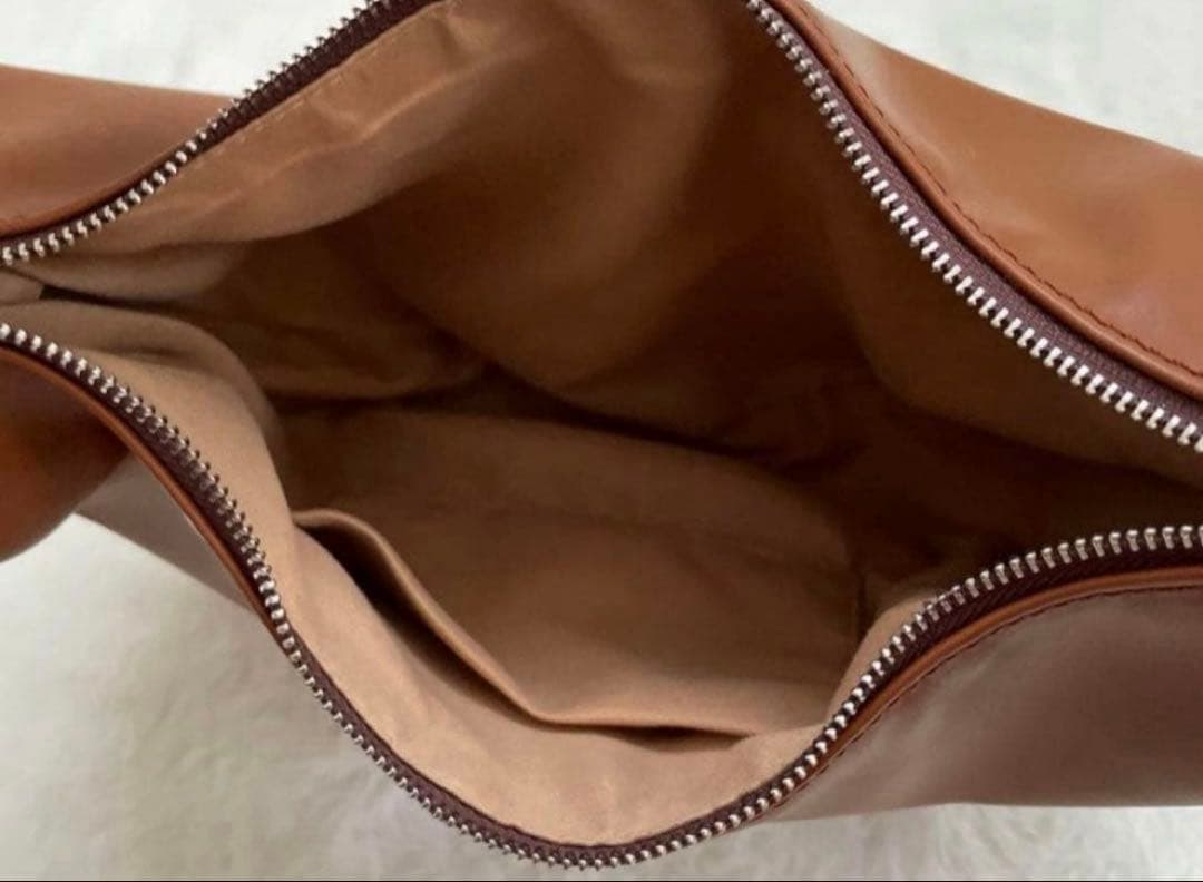 【美品】 TOPKAPI EFOLE ブラウン 合成皮革 ハンドバッグ — image 5