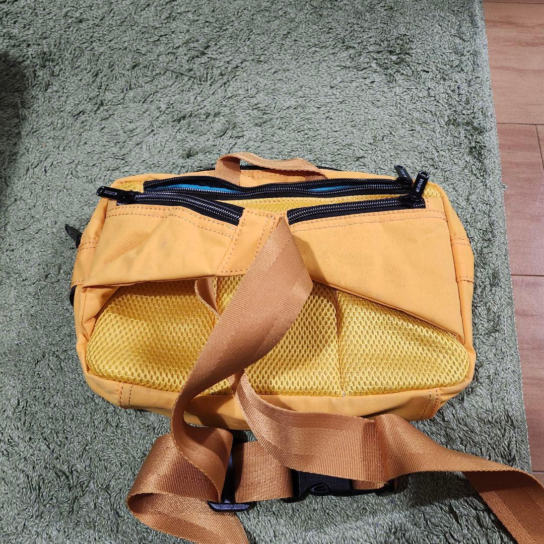 MOUSTACHE ショルダーバッグ — image 2