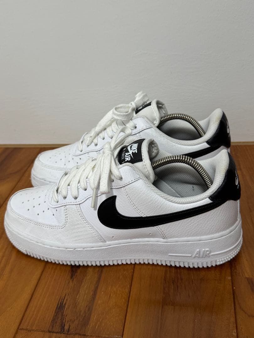 NIKE AIR FORCE 1 ホワイト ブラック — image 2