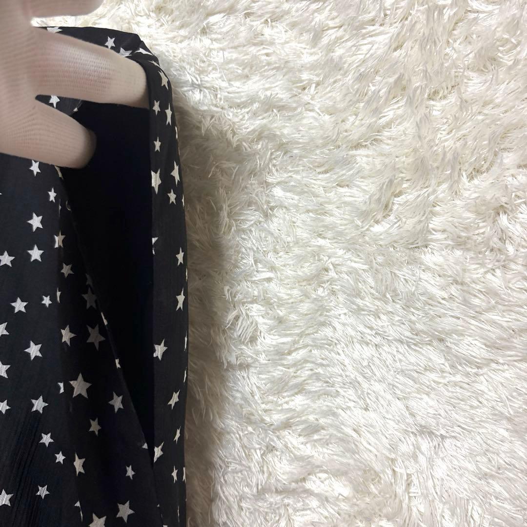 &byP&D スター柄 Vネックロングワンピース ブラック フレンチスリーブ — image 4