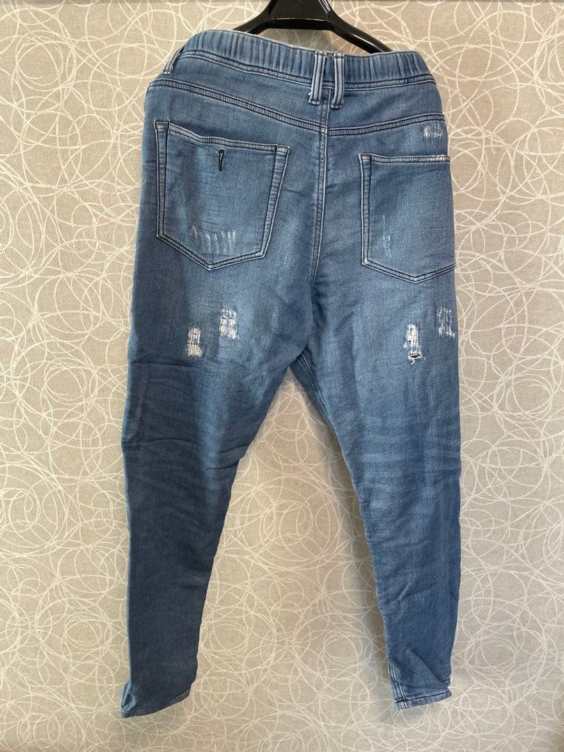 ダメージ加工ライトブルーデニムパンツ Lサイズ — image 2