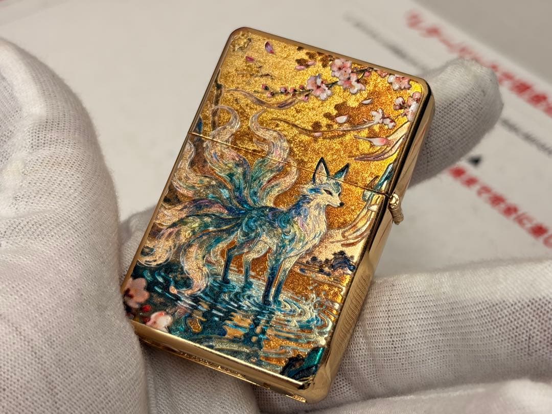 綺麗色の金色仕上げ 両目の九尾狐 オイルライター喫煙グッズ 新品 — image 2
