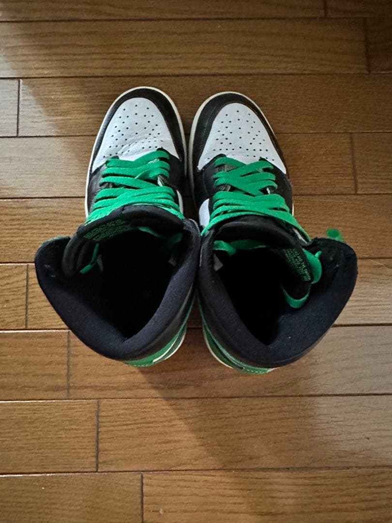 NIKE Air Jordan 1 High Green Black — image 4