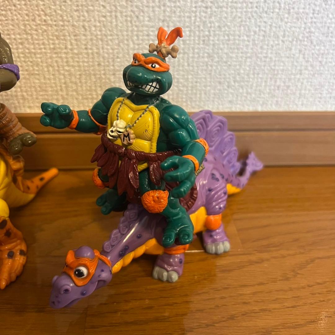ミュータント　タートルズ　ケイブ　フィギュア2セット — image 2