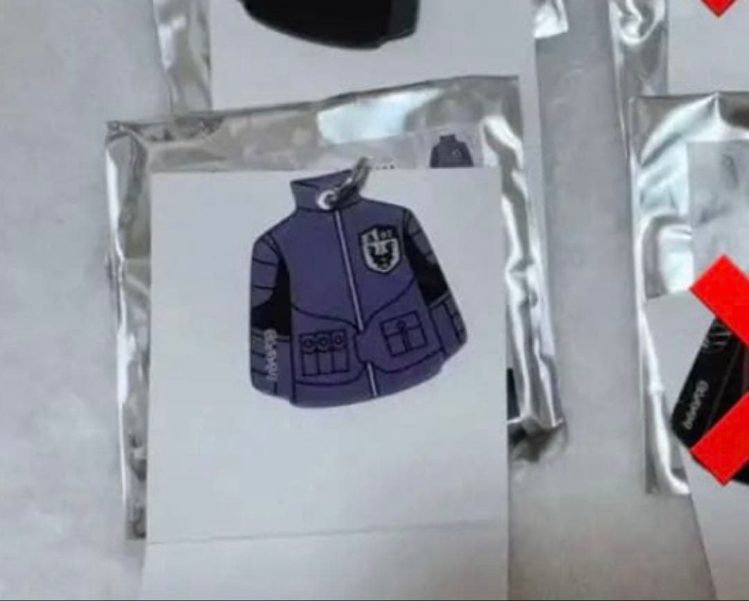 翠様専用　ワールドトリガー　隊服チャーム　三輪隊 — image 2