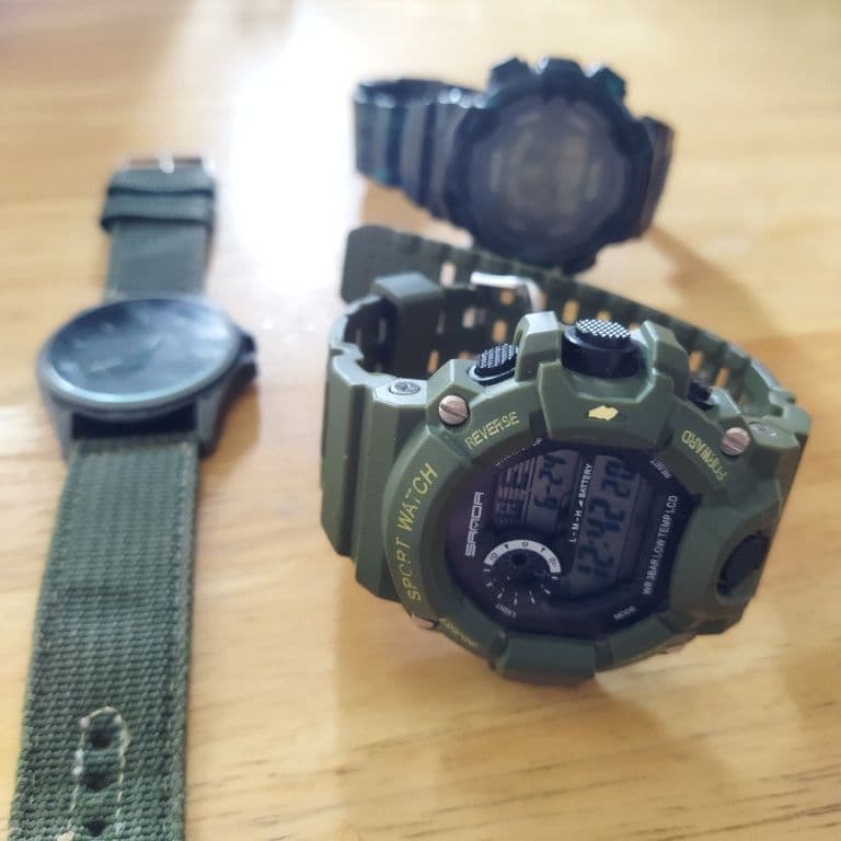 【ミリタリー風】腕時計３本セット【稼動品】 — image 3