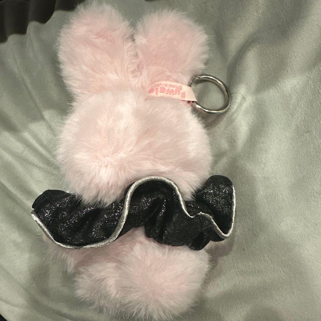 Fuwalaぬいぐるみ Berry Bunny — image 2