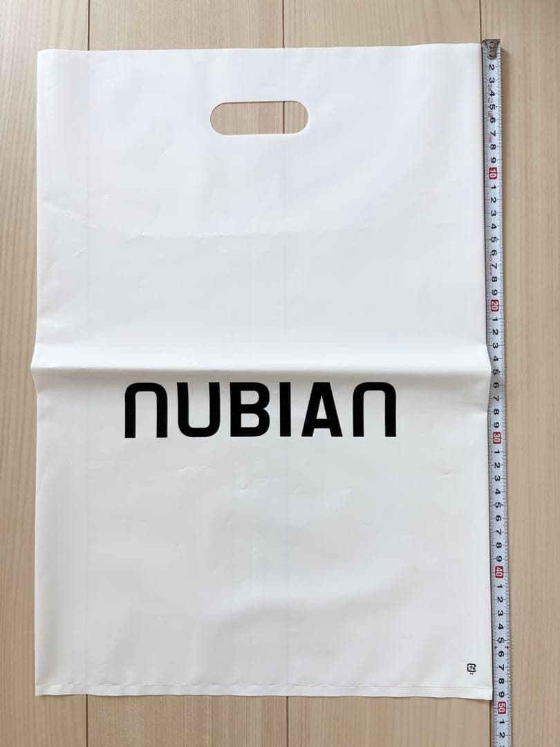 NUBIAN ショッパー ショップ袋 4枚セット — image 3