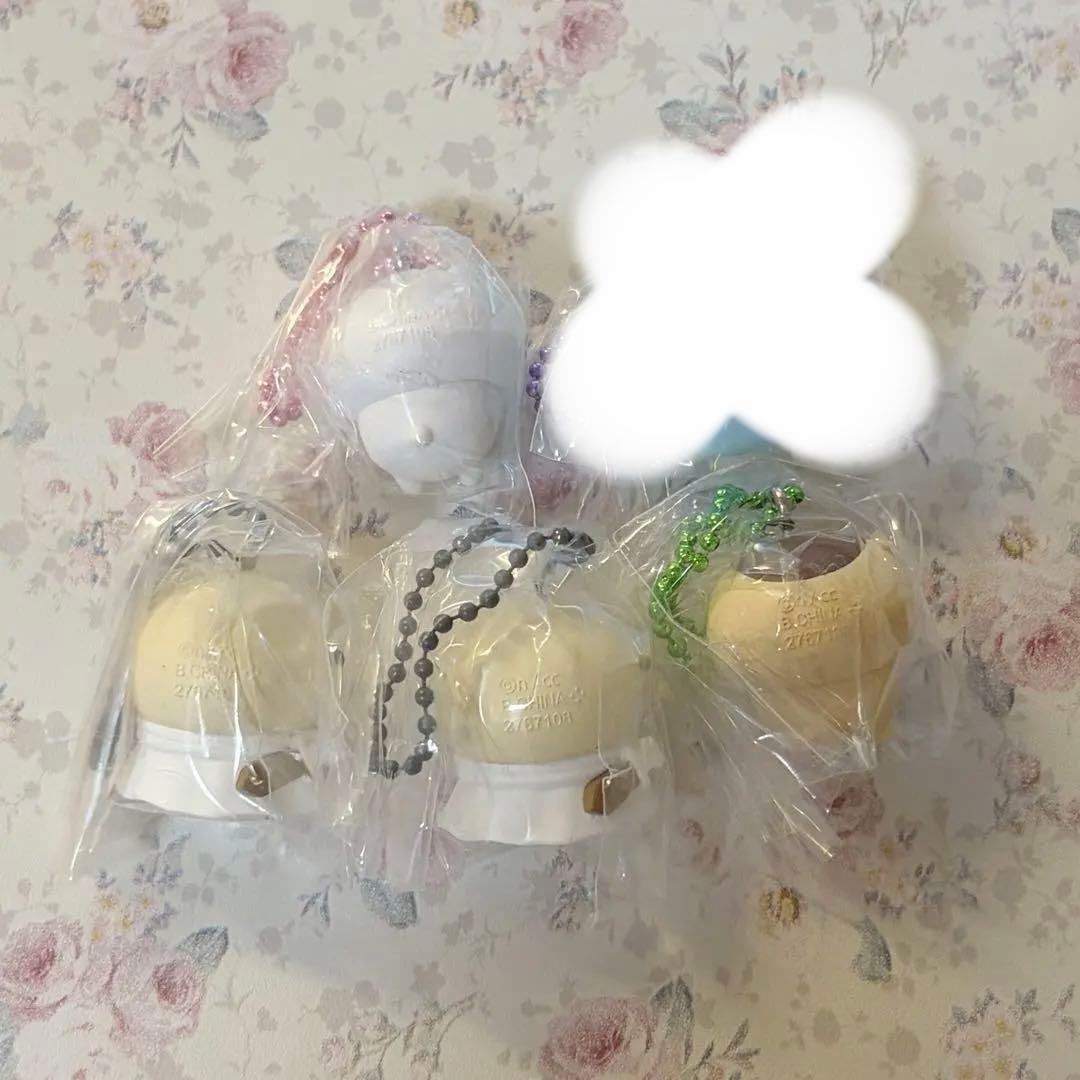 ♡ 新品未開封 ♡ ちいかわ マスコットつきビスケット 5点セット — image 2